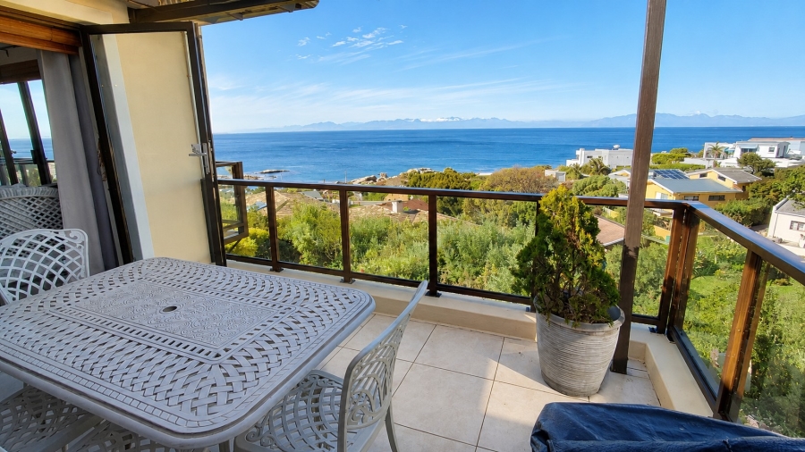 2 Bedroom Property for Sale in Froggy Farm Western Cape